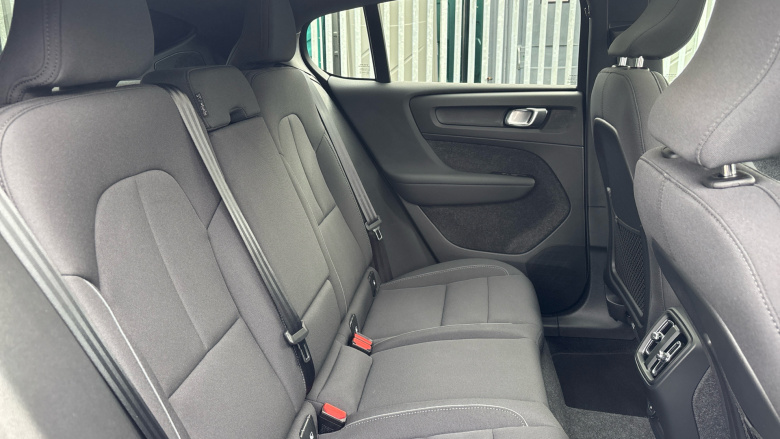 Volvo C40 175kW Recharge Plus 69kWh 5dr Auto Electric Estate